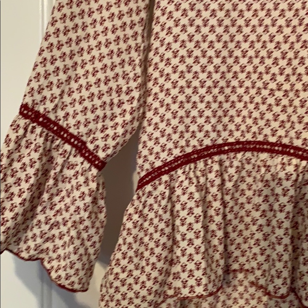Cute Fall Top! - Picture 2 of 3